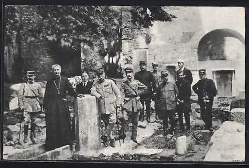 AK St-Maurice /Valais, Général Pau et Officiers Chanoine P. Bourban, Directeur des Fouilles, Heerführer