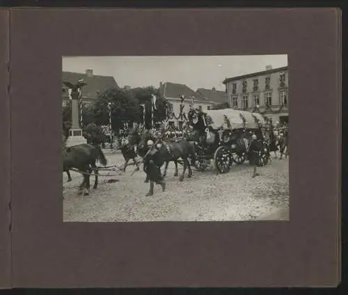 Fotoalbum mit 14 Fotografien, Beeskow, Besuch Kronprinz Wilhelm zur 350 Jahrfeier zur zugehörigkeit zum Hohenzollernhaus