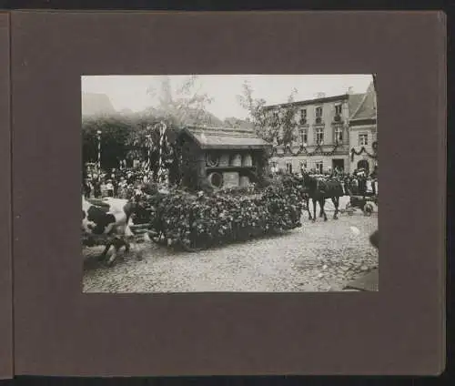 Fotoalbum mit 14 Fotografien, Beeskow, Besuch Kronprinz Wilhelm zur 350 Jahrfeier zur zugehörigkeit zum Hohenzollernhaus