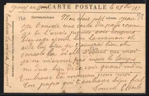 AK Jouy-en-Josas, Rue de Beuvron avec passants et enfants jouant