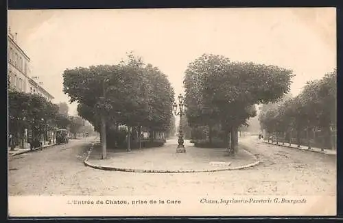 AK Chatou, L`entrée de Chatou, prise de la Gare