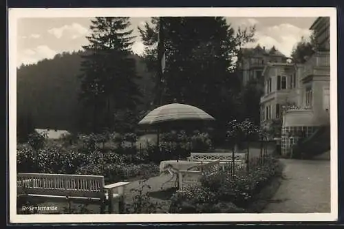 AK Friedrichroda /Thür., Waldsanatorium Sanitätsrat Dr. med. Bieling Tannenhof, Rosenterrasse