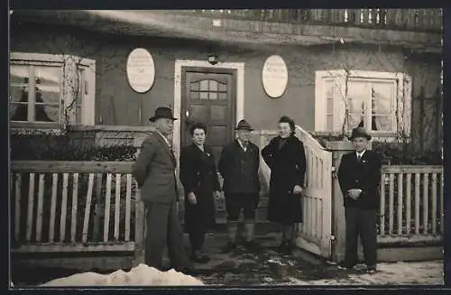 Foto-AK Bad Tölz, Hotel-Kurheim Klara im Winter