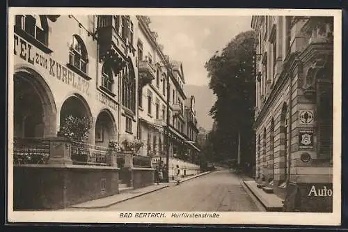 AK Bad Bertrich, Kurfürstenstrasse mit Hotel zum Kurplatz