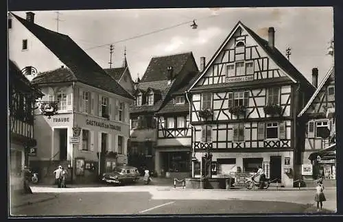 AK Gernsbach im Murgtal, Hofstätte mit Gasthaus zur Traube und Weinstube zum Laub