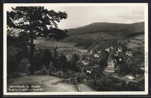 AK Gernsbach im Murgtal, Blick auf den Ort von der schönen Aussicht