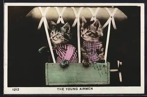 AK The Young Airmen, Zwei bekleidete Katzen in einem Spielzeug-Zeppelin