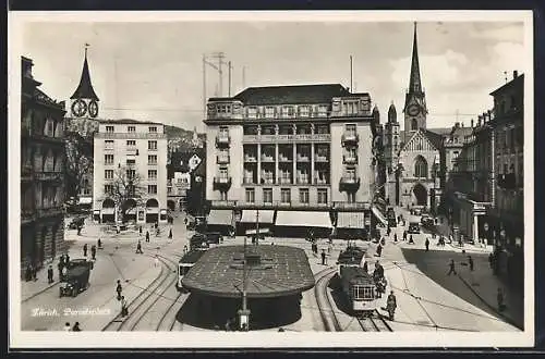 AK Zürich, Strassenbahnverkehr auf dem Paradeplatz