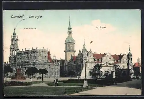 AK Dresden, Königliches Schloss und Katholische Hofkirche am Theaterplatz