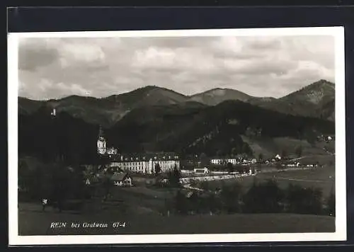 AK Rein bei Gratwein, Gesamtansicht von einer Anhöhe aus