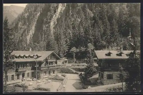 AK Kaprun, Kesselfall-Alpenhaus und Umgebung, Berghütte