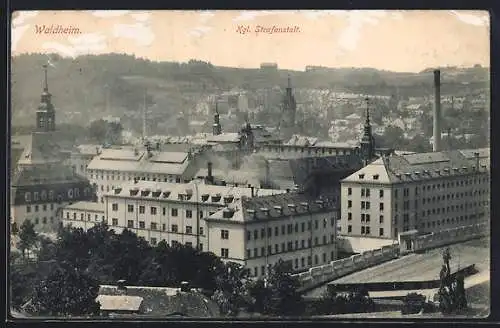 AK Waldheim / Sachsen, Kgl. Strafanstalt aus der Vogelschau