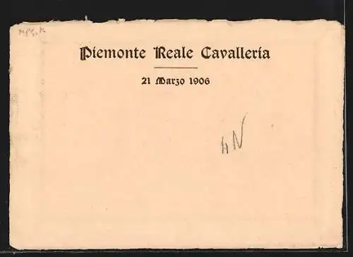 AK Piemonte Reale Cavalleria 1906, Relief Margherita Sabauda und Fahnen