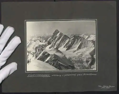 Fotografie Edwin Possan, Ansicht Grindelwald, Blick auf Finsteraarhorn Gletscher, widziany z potudniowej grani Schreckho