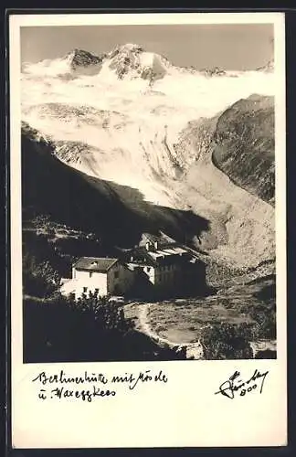 AK Berlinerhütte, Berghütte mit Mösele und Waxeggkees im Zillertal fotografiert von Hans Hruschka