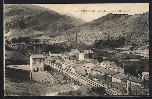 AK Ria /Pyr.-Or., Vue générale, coté de la Gare