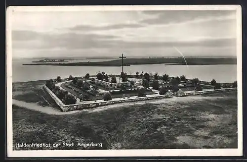 AK Angerburg, Heldenfriedhof am Wasser