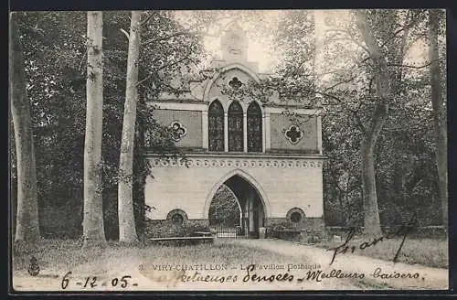 AK Viry-Châtillon, Pavillon gothique entouré d`arbres majestueux