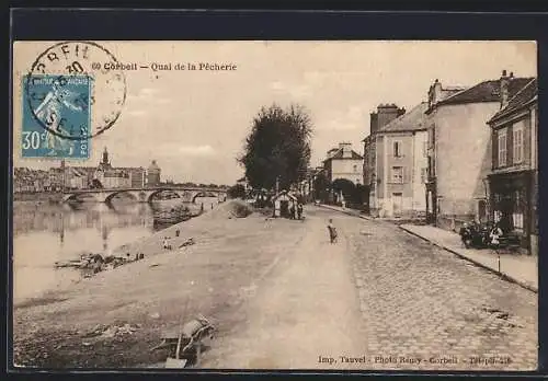 AK Corbeil, Quai de la Pêcherie et vue sur le pont