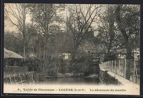 AK Lozère /Vallée de Chevreuse, Le déversoir du moulin