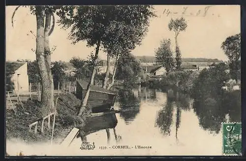 AK Corbeil, Vue pittoresque de l`Essonne avec barque et arbres sur la rive