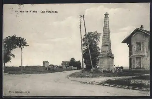 AK Juvisy-Athis, La Pyramide