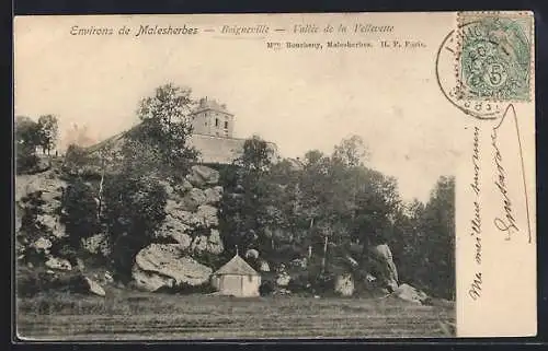 AK Boigneville, Vallée de la Velvette et vue sur le bâtiment sur la colline