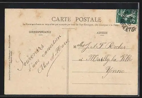 AK Étampes, La Maison des Piliers et le clocher de l`église St-Gilles