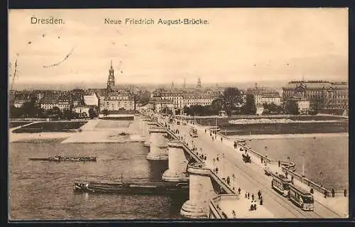 AK Dresden, Neue Friedrich August Brücke, Strassenbahn