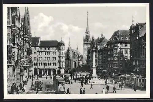 AK München, belebter Marienplatz mit Denkmal, Strassenbahn