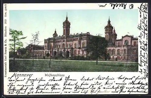 Goldfenster-AK Hannover, Blick zum Welfenschloss mit leuchtenden Fenstern