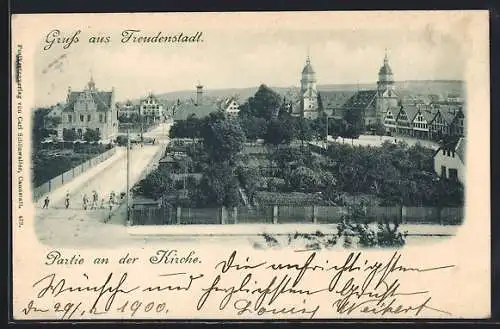 AK Freudenstadt, Partie am Marktplatz mit Kirche