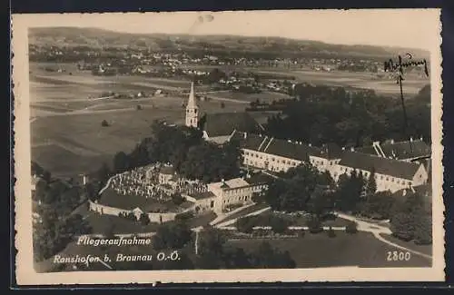 AK Ranshofen, Stift Ranshofen mit Friedhof vom Flugzeug aus