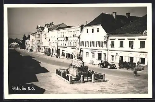 AK Altheim, Marktplatz mit Geschäften