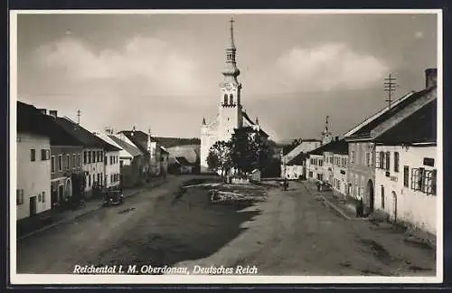 AK Reichental i. M. Oberdonau, Ortsansicht mit Stadtplatz und Kirche