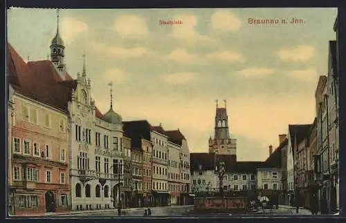 AK Braunau a. Inn, Partie auf dem Stadtplatz