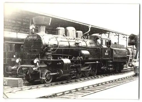 Fotografie Eisenbahn CSD - Ceskoslovenské státní dráhy, Tender-Lokomotive, Dampflok Nr. 434.1100