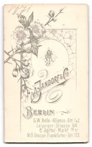 Fotografie A. Jandorf & Co., Berlin, Belle-Alliance-Str. 1&2, Monogramm des Fotografen über Anschrift der Ateliers