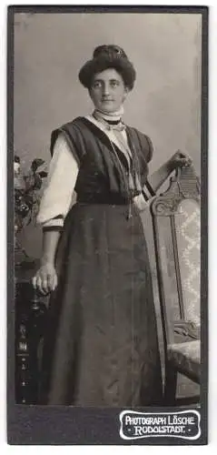 Fotografie Photograph Lösche, Rudolstadt, Porträt einer Dame