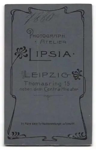 Fotografie Atelier Lipsia, Leipzig, Thomasring 15, Porträt eines eleganten Herren