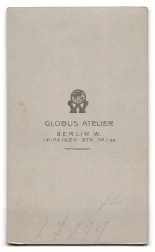 Fotografie Globus Atelier, Berlin, Leipziger Str. 132 /135, Porträt einer Dame