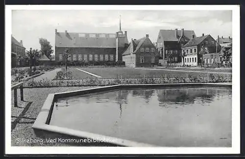 AK Silkeborg, Ved Kommunebiblioteket