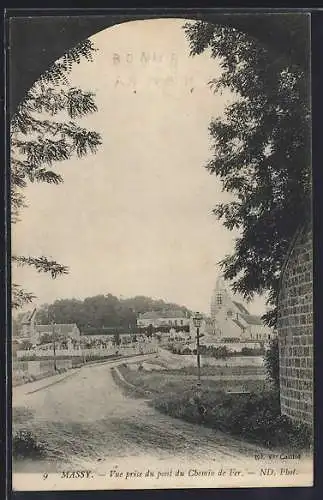 AK Massy, Vue prise du pont du Chemin de Fer