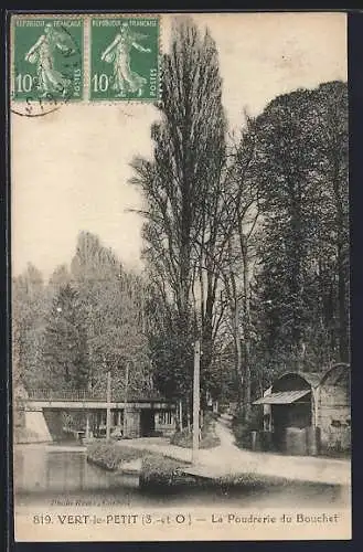 AK Vert-le-Petit, La Poudrerie du Bouchet et le pont sur la rivière