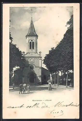 AK Montgeron, L`église et ses environs avec des passants