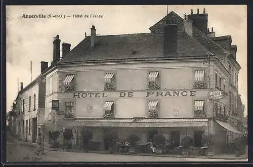 AK Angerville, Hôtel de France