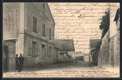 AK Angerville, École communale des garcons et rue adjacente