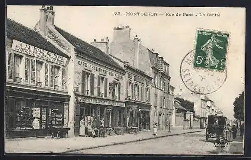 AK Montgeron, Rue de Paris, Le Centre avec boutiques et calèche