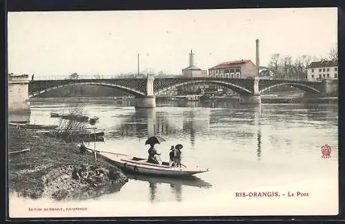 AK Ris-Orangis, Le Pont et barque sur la rivière