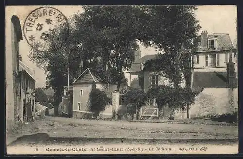 AK Gometz-le-Châtel, Le Château et la rue bordée d`arbres